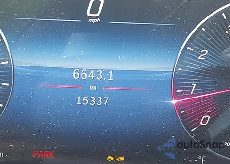 2024 Mercedes-Benz Glb 250 4Matic z USA, uszkodzony, nr VIN W1N4M4HB6RW352456